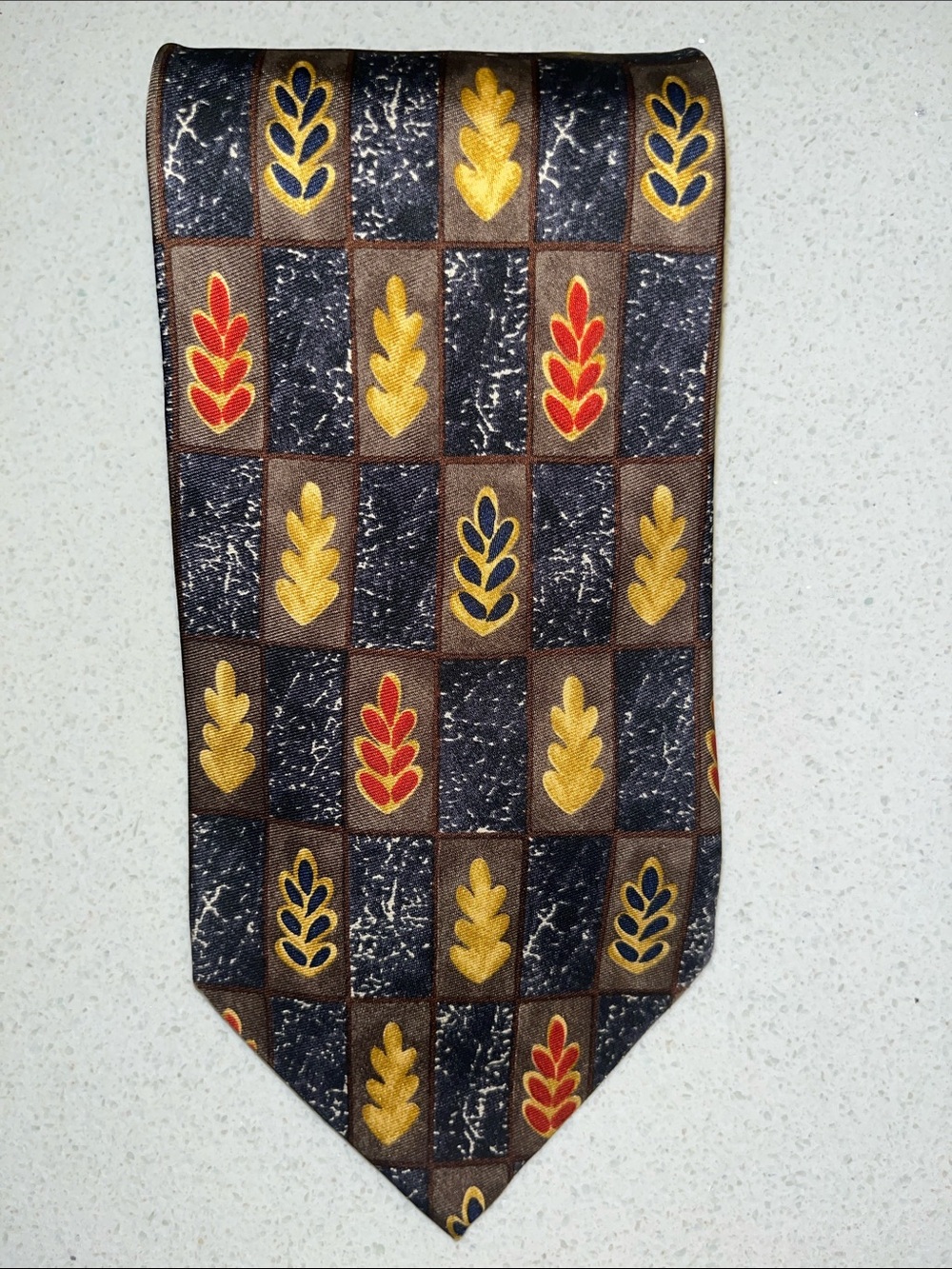 Hugo Boss Brown Tie with Gold, Red & Navy Leaf Motif VGUC.